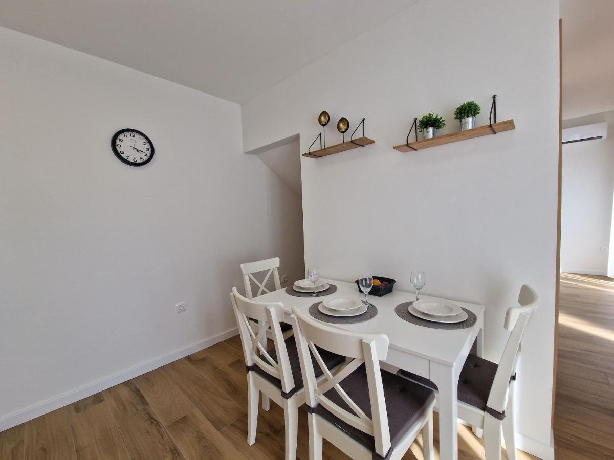 Apartments Miamare Primosten Luaran gambar