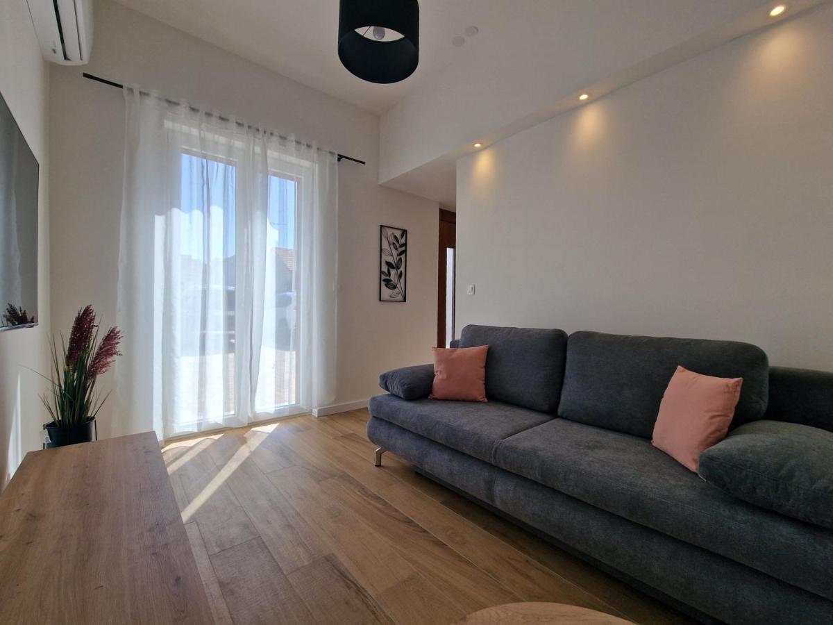 Apartments Miamare Primosten Luaran gambar