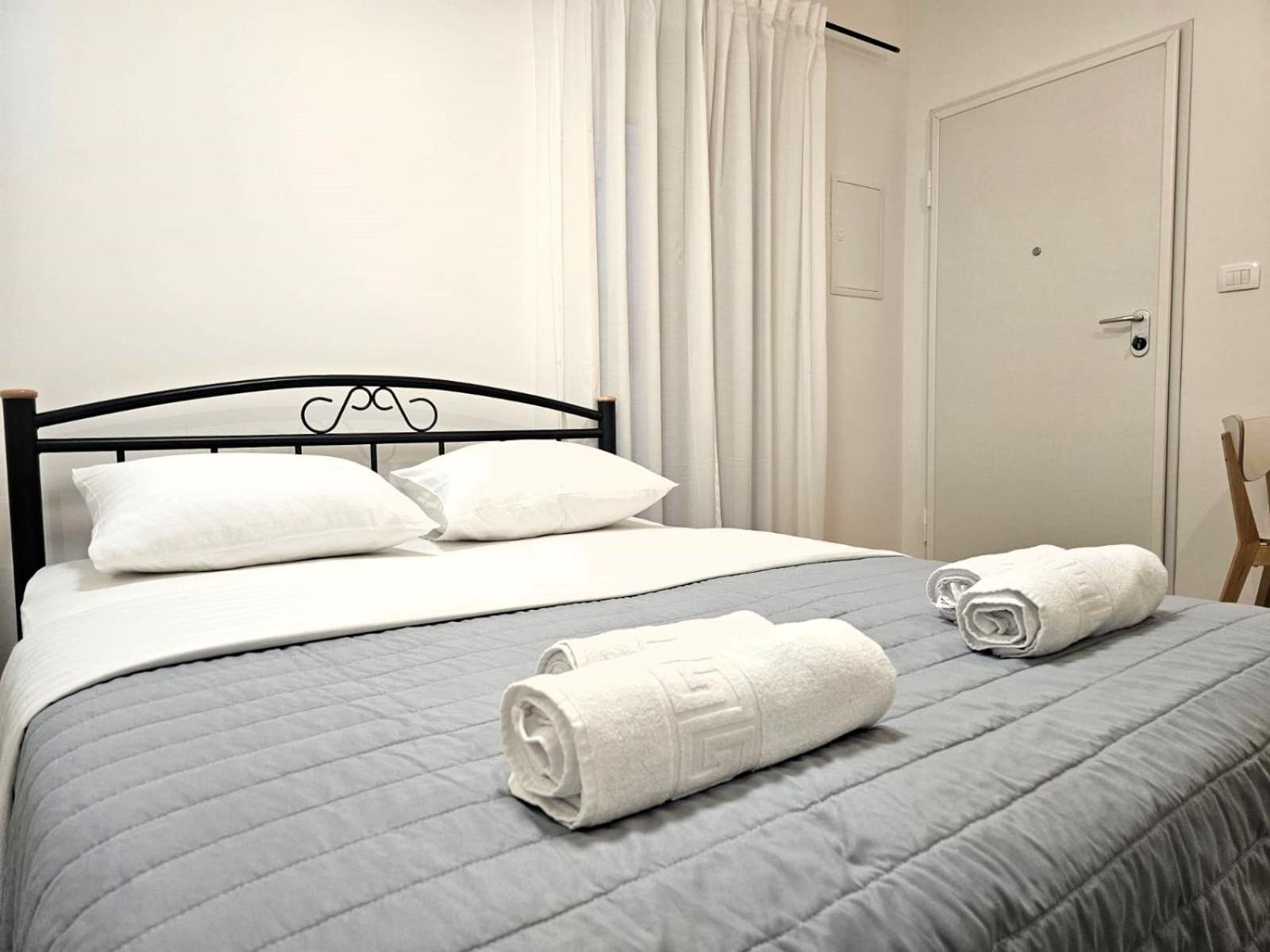 Apartments Miamare Primosten Bilik gambar