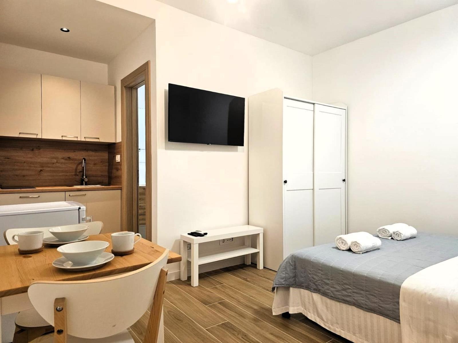 Apartments Miamare Primosten Luaran gambar